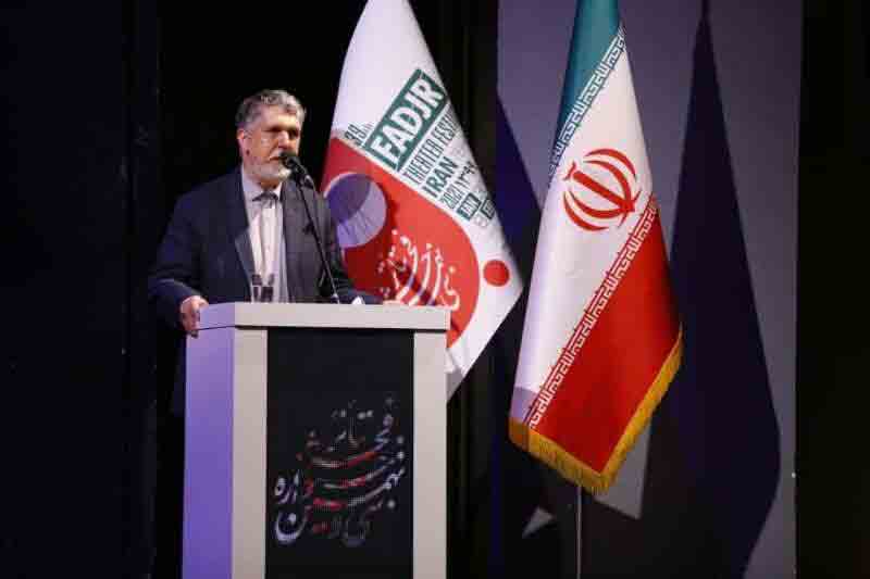 از رسم سخن نگفتن پیروی می&zwnj;کنم