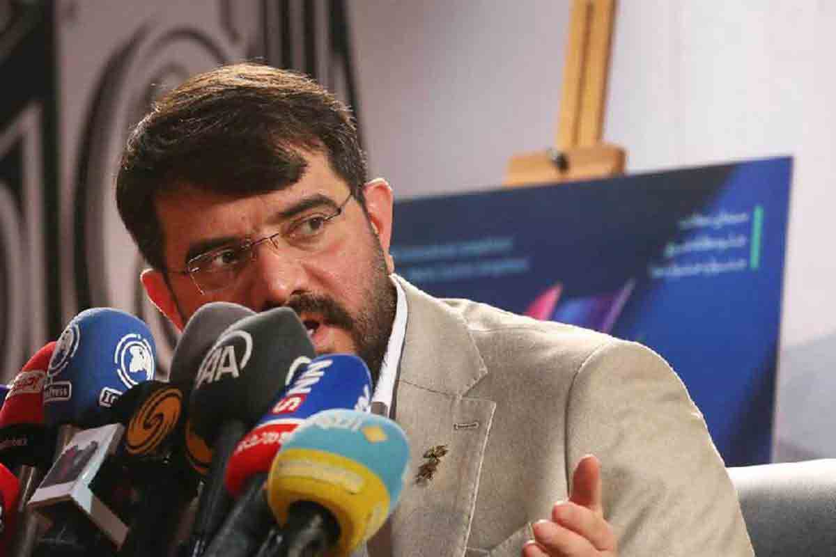 فیلمسازان خارجی منصرف با ادبیات حرفه&zwnj;ای صحبت کنند