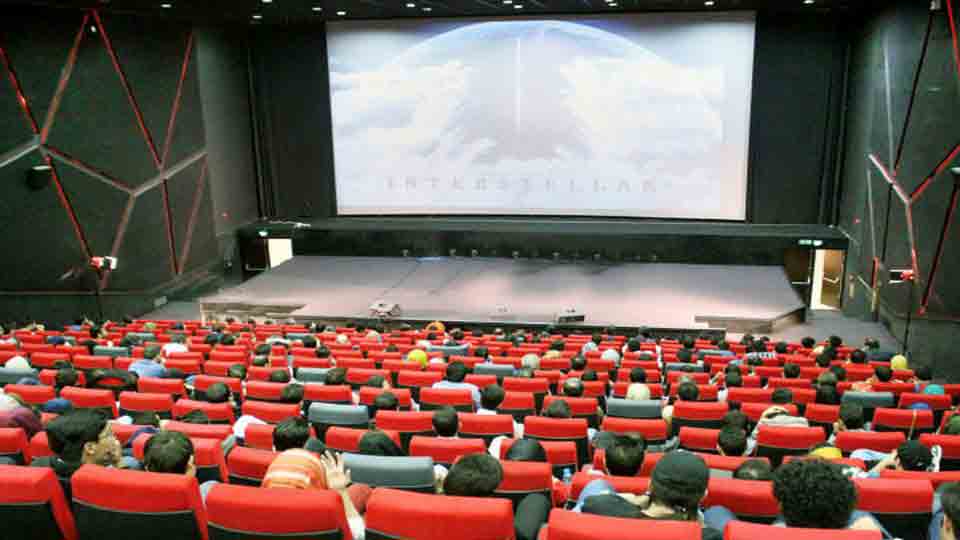 جدیدترین آمار فروش سینماها در آستانه ماه محرم