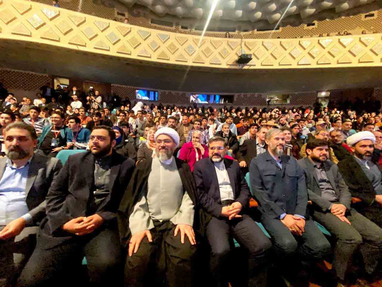 وزیر ارشاد: نهضت بازگشت به مساجد از اهداف برگزاری جشنواره تئاتر شبستان است