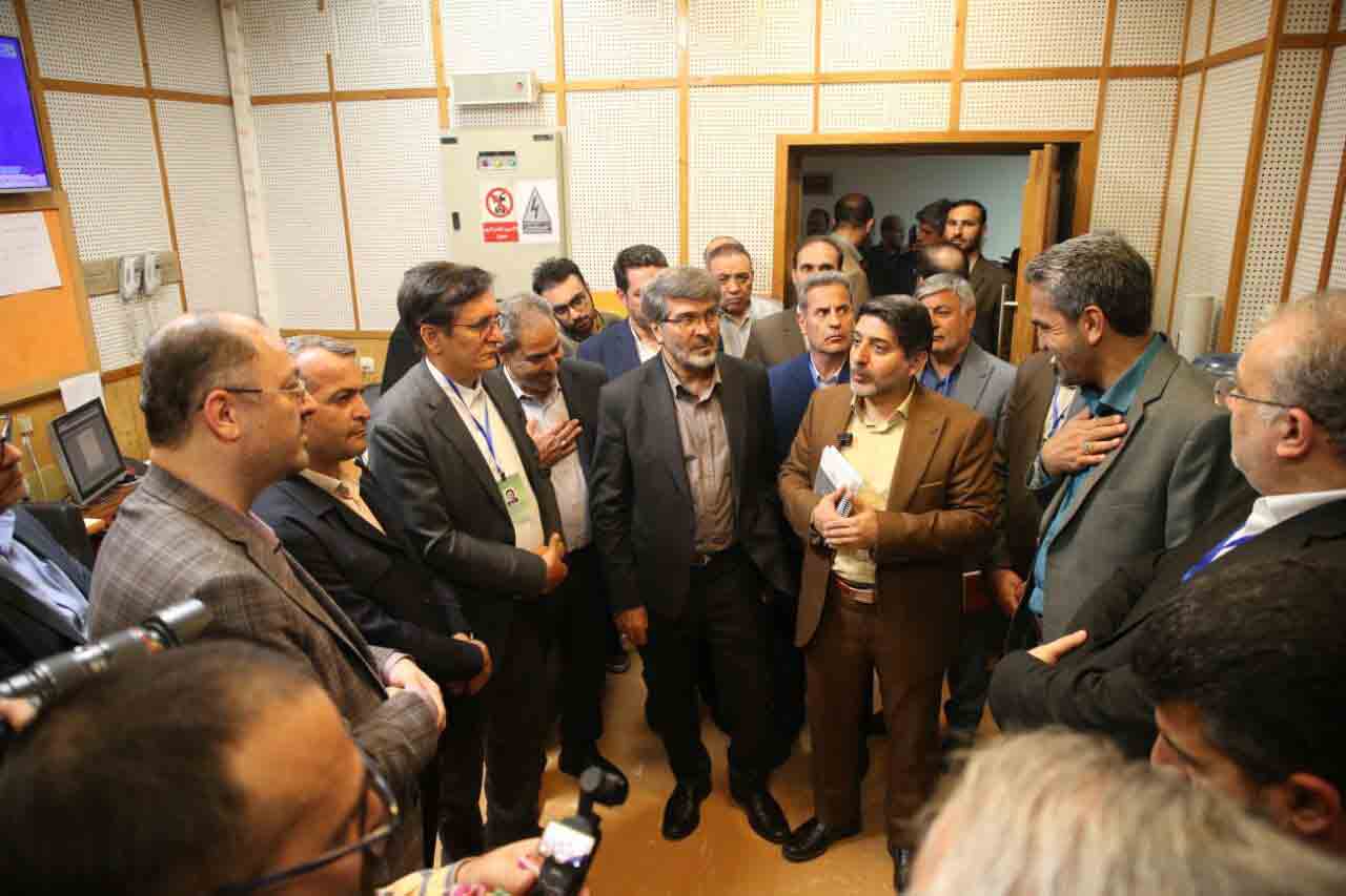 رادیو در فضای مجازی تعاملی دوسویه&zwnj; با شنوندگان دارد