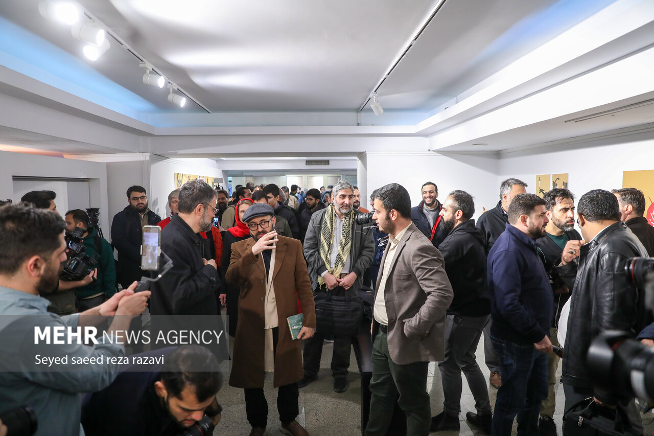 کمال شرف: در حال مبارزه هستم و کاریکاتور را به عنوان کار جهادی میبینم